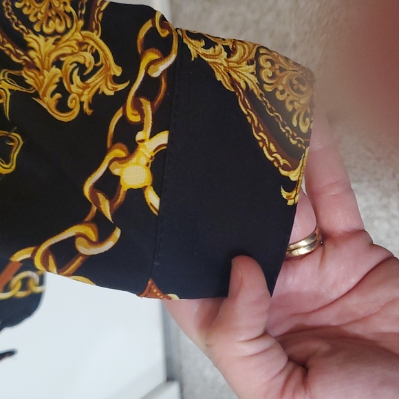 Buchona style blousr - Picture 2 of 2